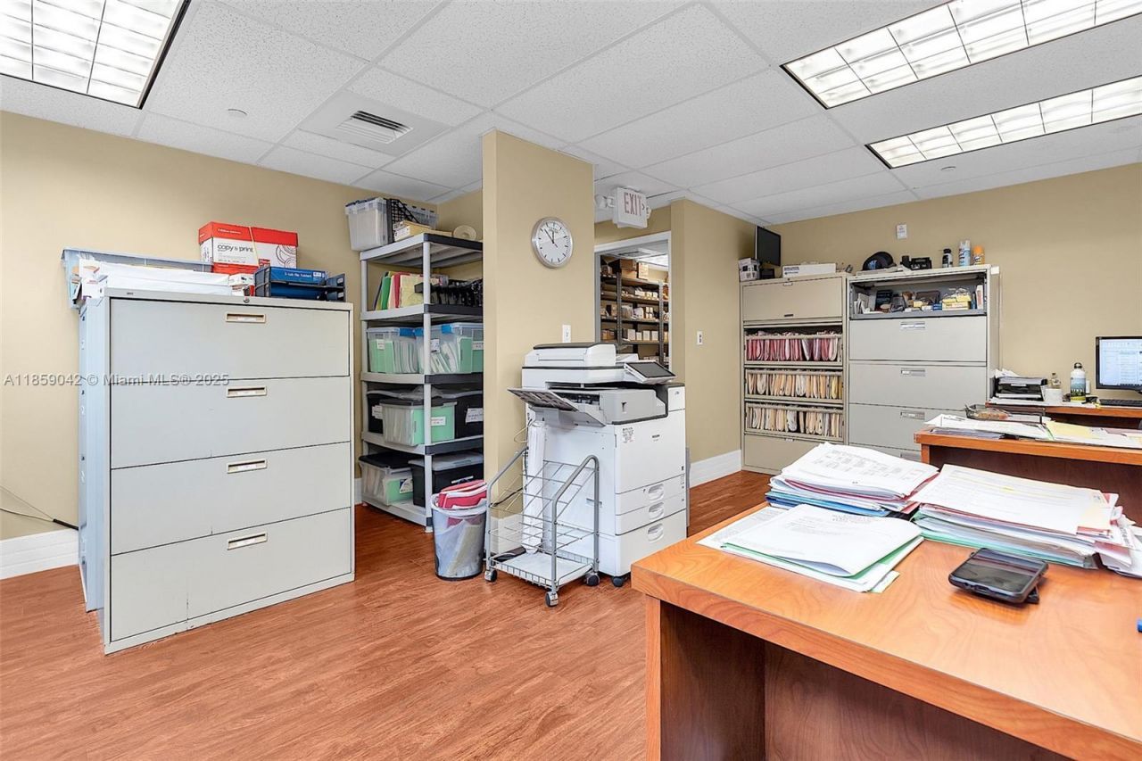 4300 Biscayne Blvd, Unit G05, Miami, FL 33137 Photo