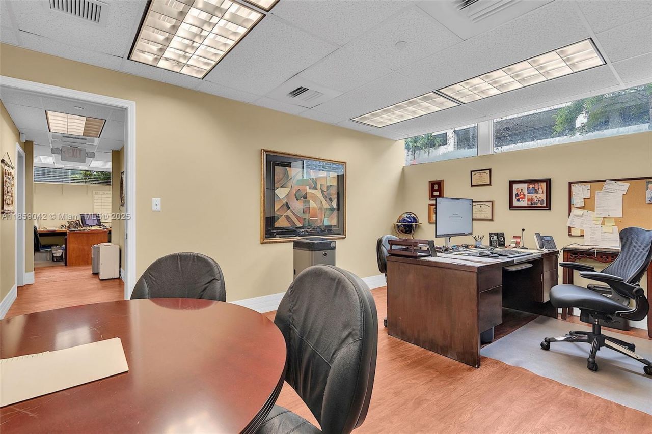 4300 Biscayne Blvd, Unit G05, Miami, FL 33137 Photo