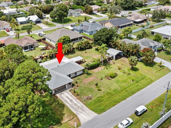 1266 SW Alesio Lane, Port Saint Lucie, FL 34953