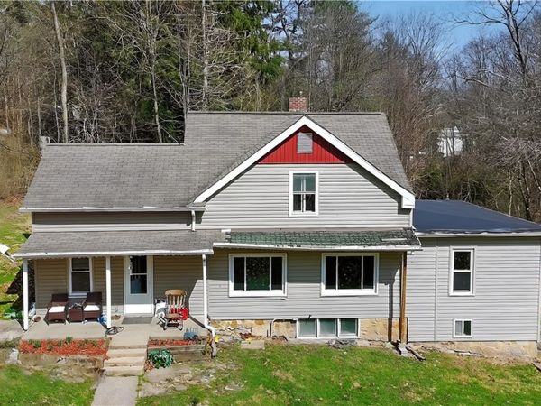 221 Hartzell School Road, Fombell, PA 16123