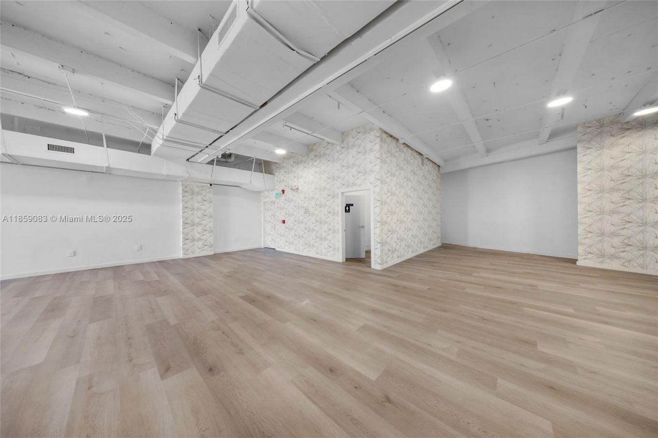 9855 S Dixie Hwy, Pinecrest, FL 33156 Photo