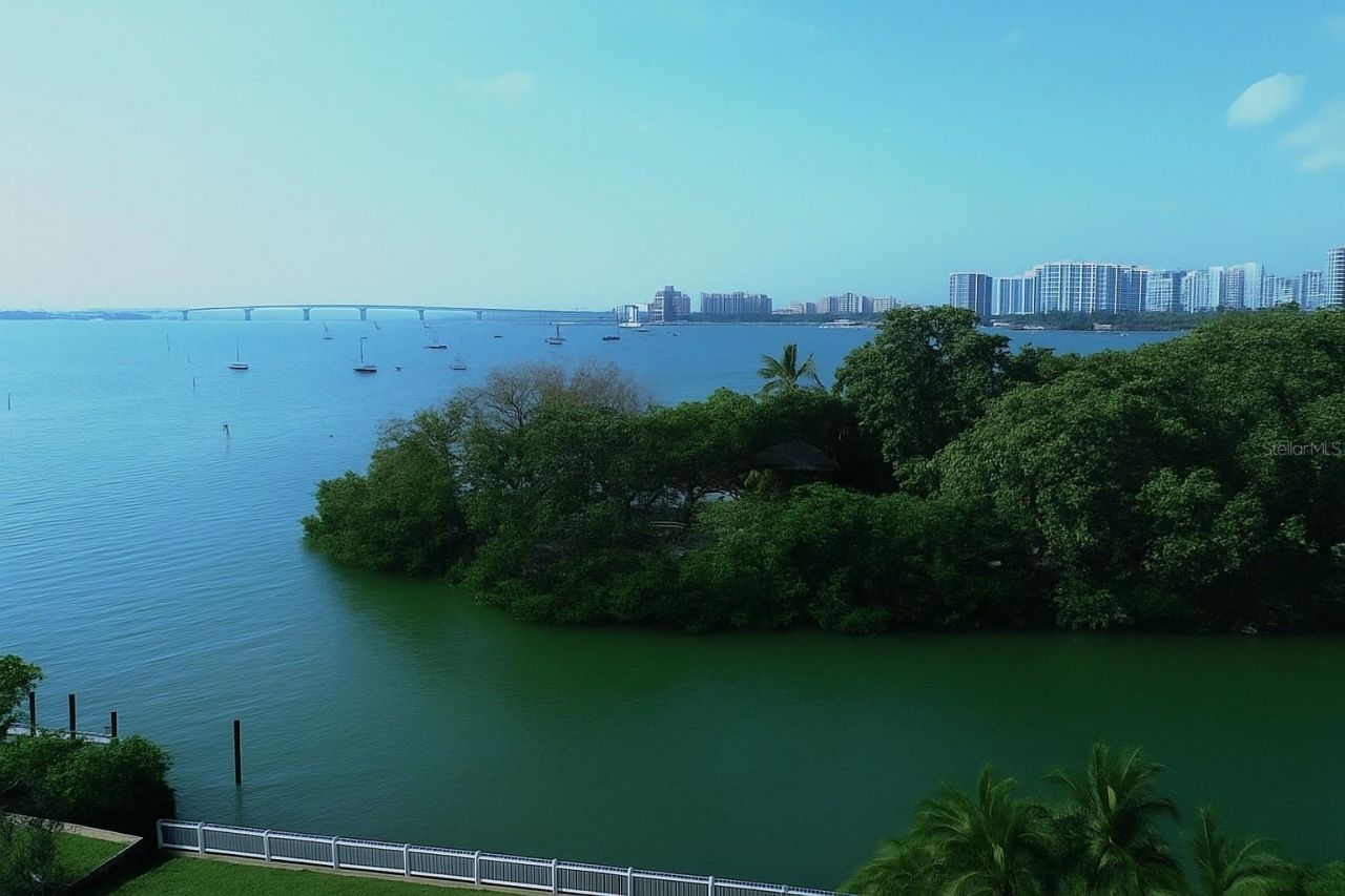 1521 Bay Point Drive, Sarasota, FL 34236 Photo