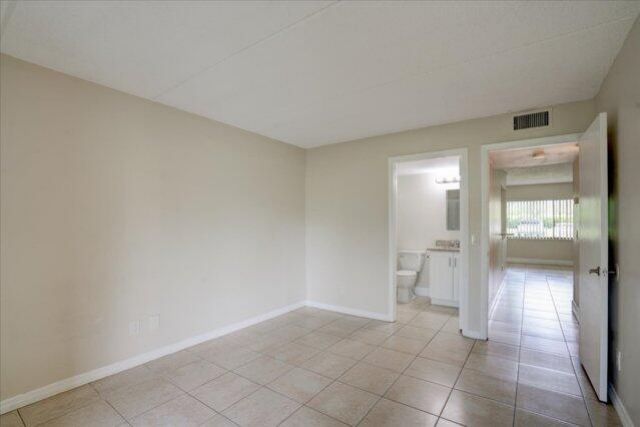 1104 Meadows Circle, Boynton Beach, FL 33436 Photo