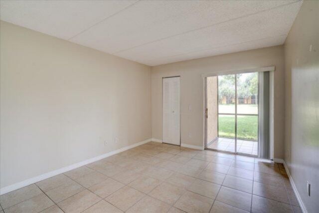 1104 Meadows Circle, Boynton Beach, FL 33436 Photo
