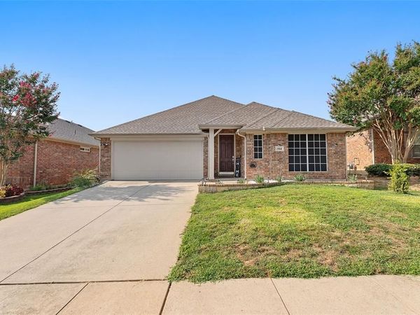 504 Grayson Lane, Lake Dallas, TX 75065