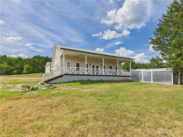 470 Lakeside Drive, Diamond City, AR 72644