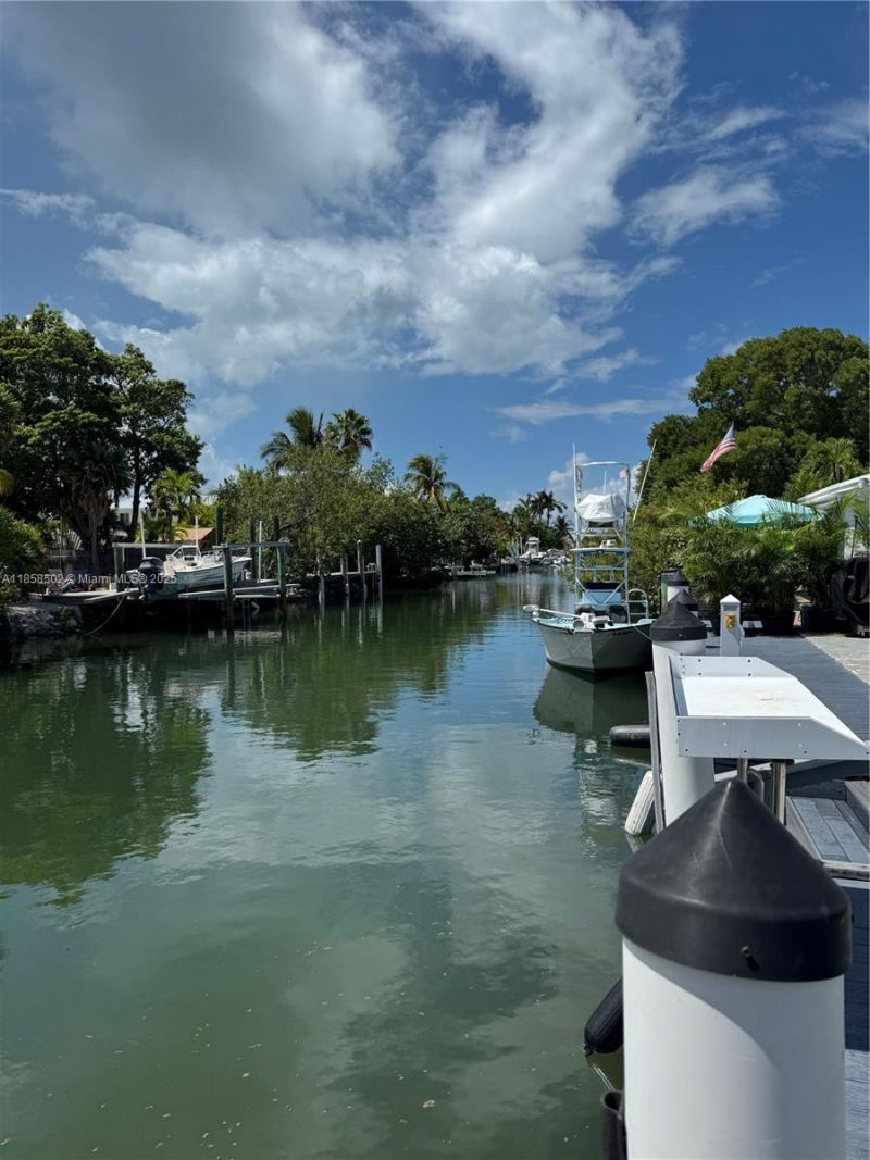 1301 Grouper Dr, Unit A, Marathon, FL 33050 Photo