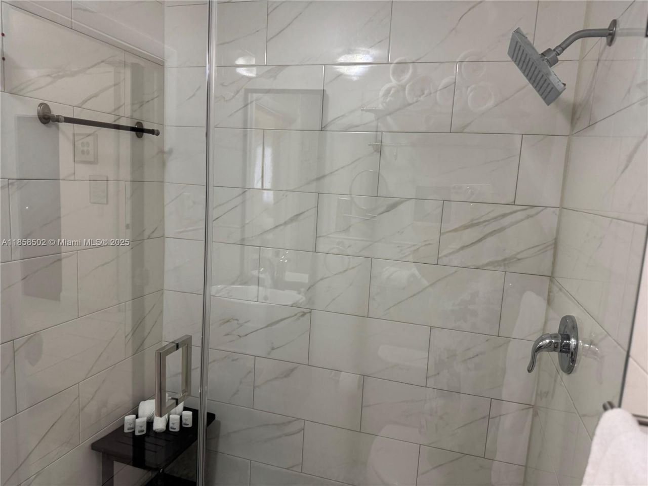 1301 Grouper Dr, Unit A, Marathon, FL 33050 Photo