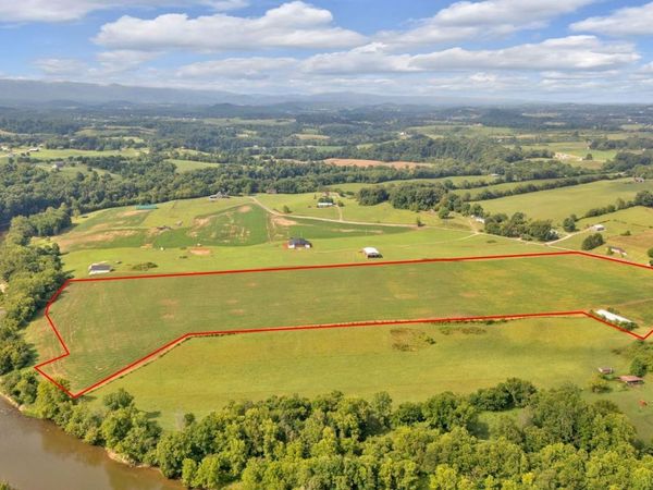 Blackberry Lane, Afton, TN 37616