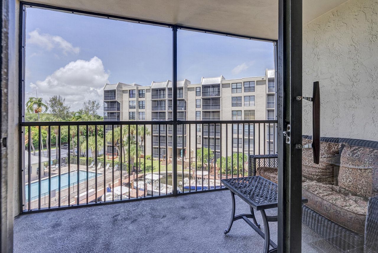 21 Royal Palm Way, Unit 4050, Boca Raton, FL 33432 Photo