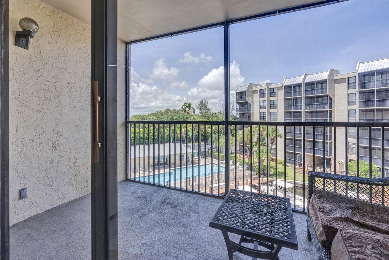 21 Royal Palm Way, Unit 4050, Boca Raton, FL 33432 Photo