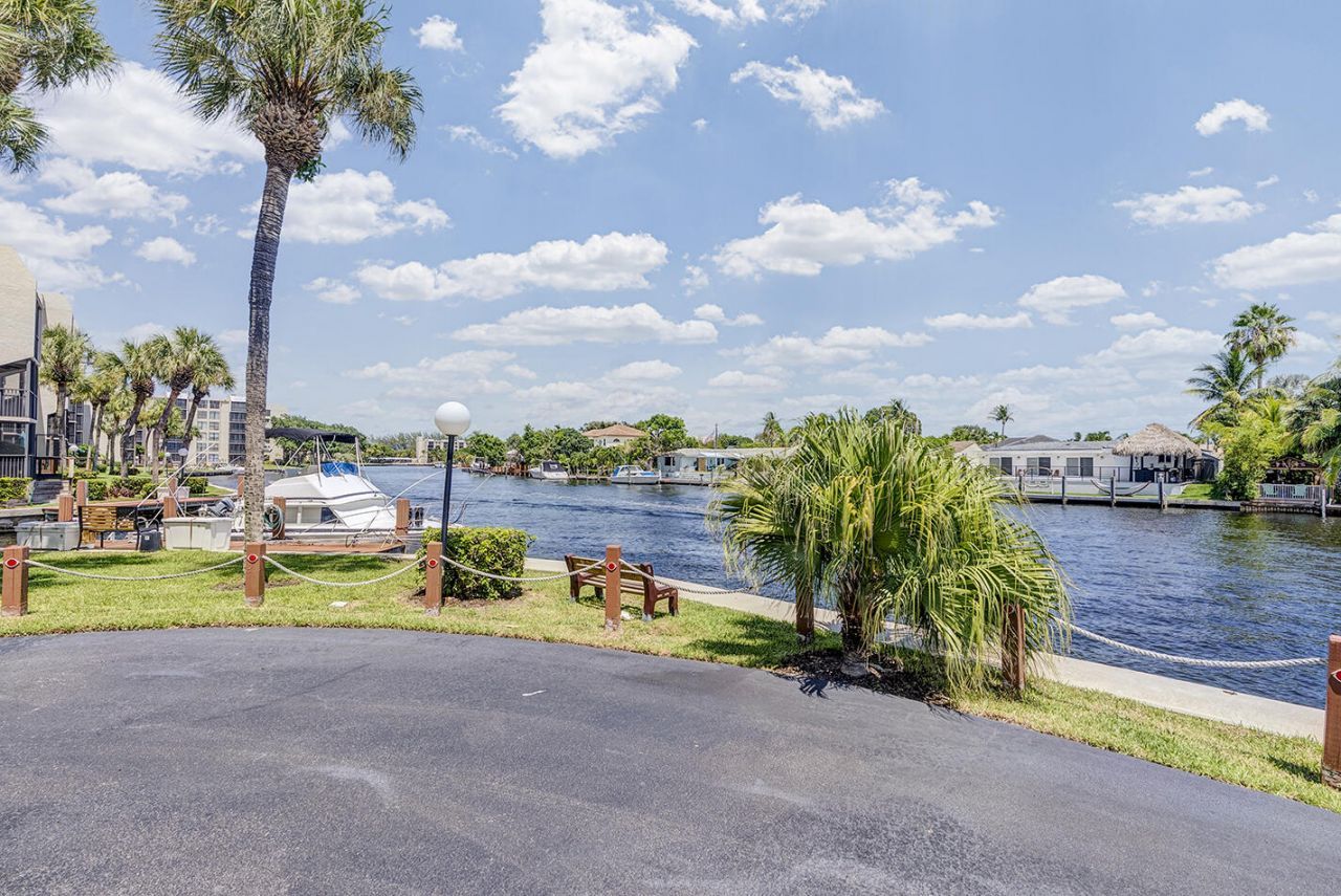 21 Royal Palm Way, Unit 4050, Boca Raton, FL 33432 Photo