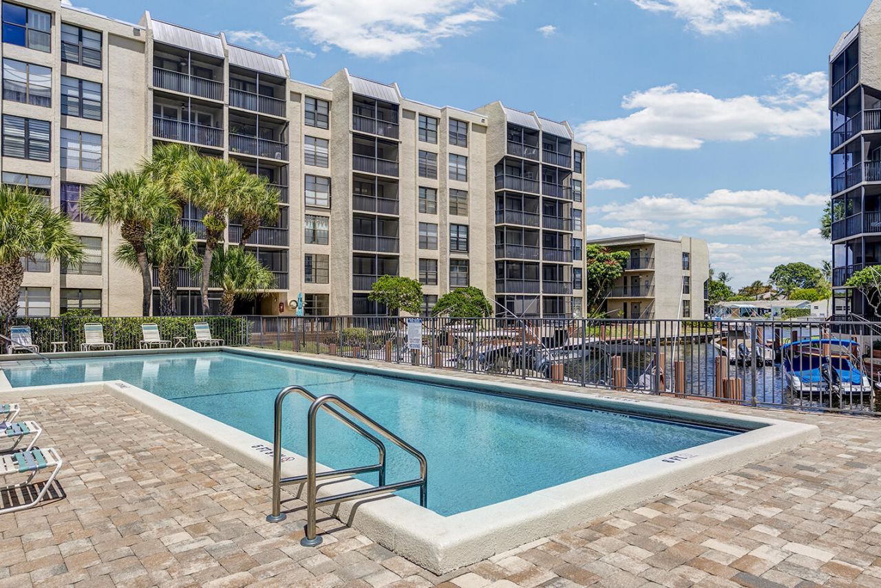 21 Royal Palm Way, Unit 4050, Boca Raton, FL 33432 Photo