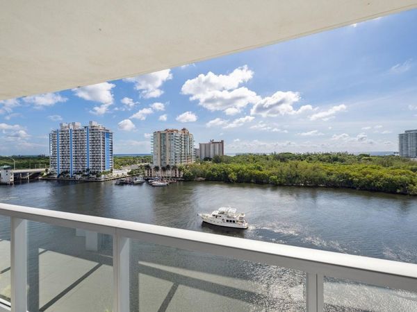 920 Intracoastal Drive, Unit 801, Fort Lauderdale, FL 33304