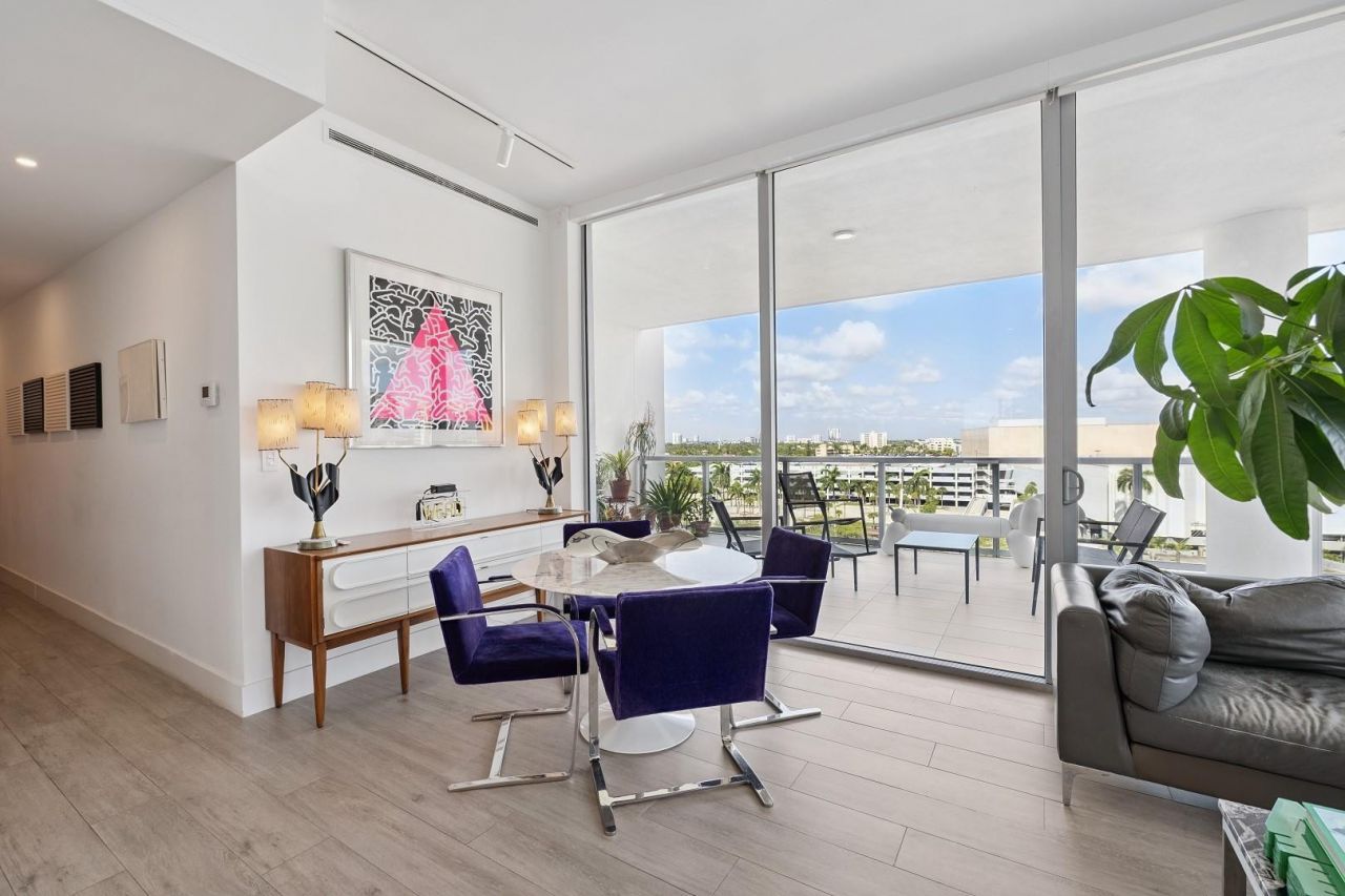 920 Intracoastal Drive, Unit 801, Fort Lauderdale, FL 33304 Photo