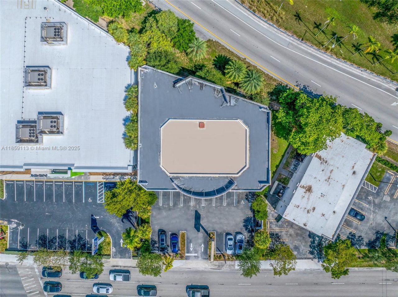 9855 S Dixie Hwy, Pinecrest, FL 33156 Photo