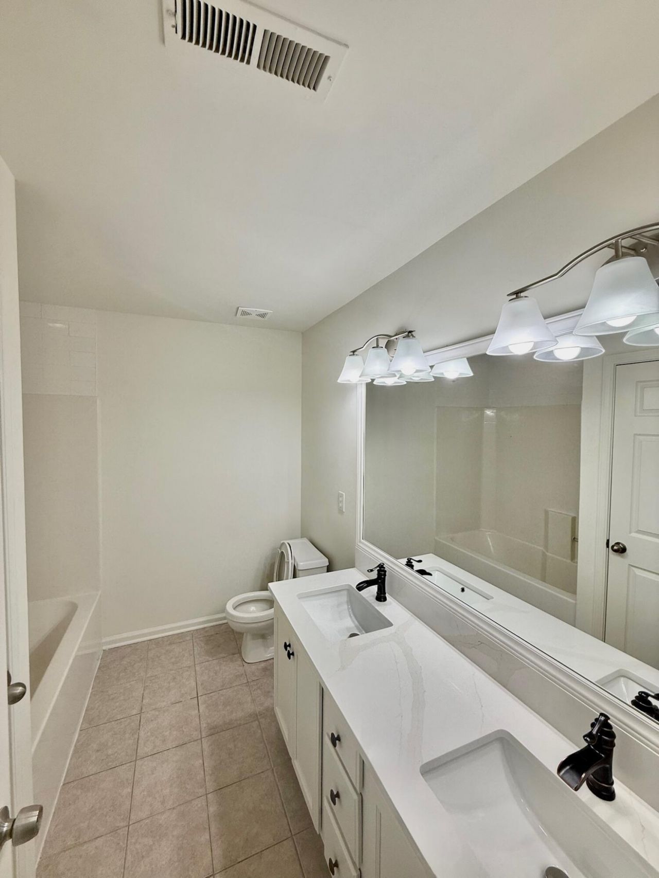 4747 Lewis And Clark Trail Photo 28