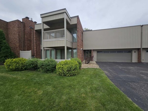 1900 Westchester Road, Unit Apt C, Waterloo, IA 50701