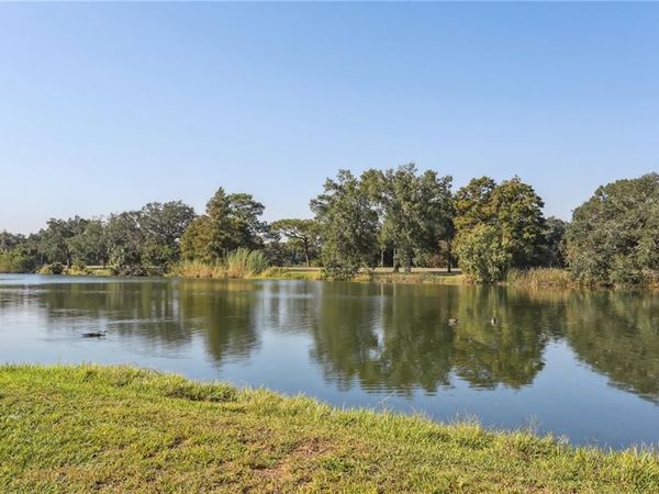 4164 DAVEY Street, New Orleans, LA 70122