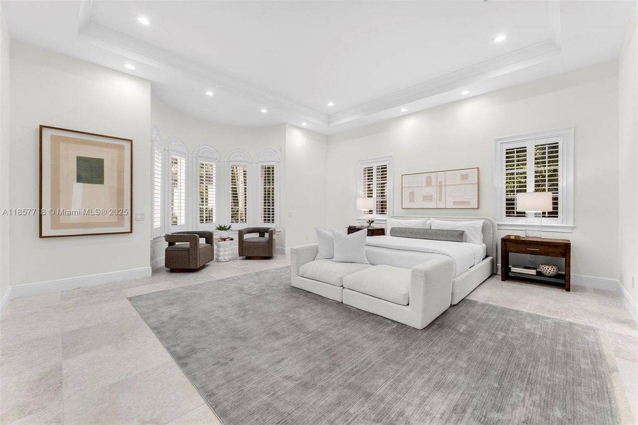 9941 SW 60th Ct, Pinecrest, FL 33156 Photo