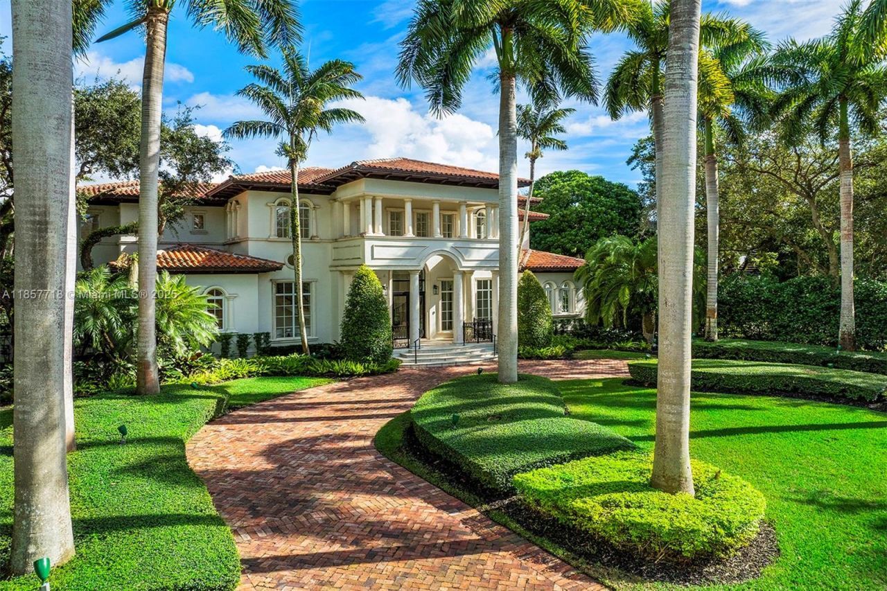 9941 SW 60th Ct, Pinecrest, FL 33156 Photo