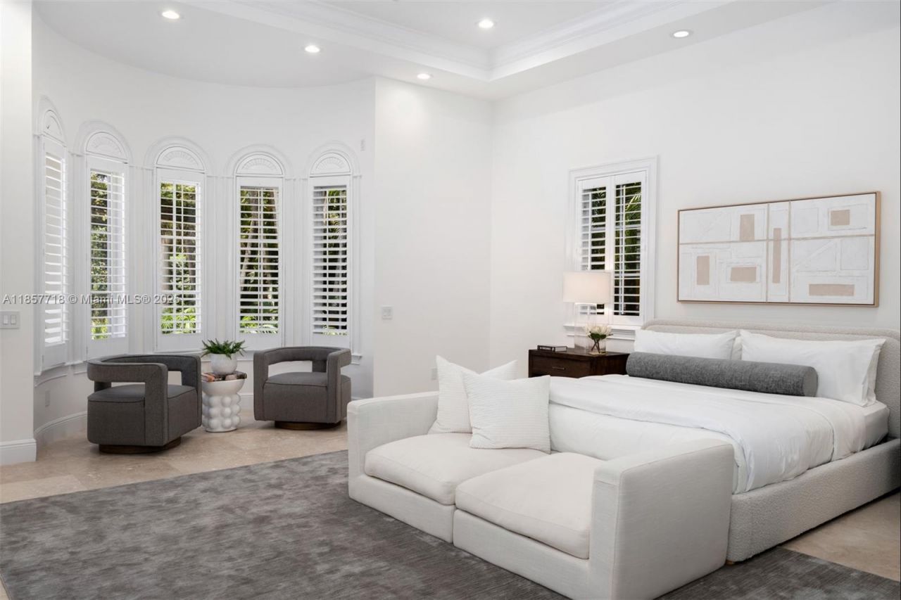 9941 SW 60th Ct, Pinecrest, FL 33156 Photo