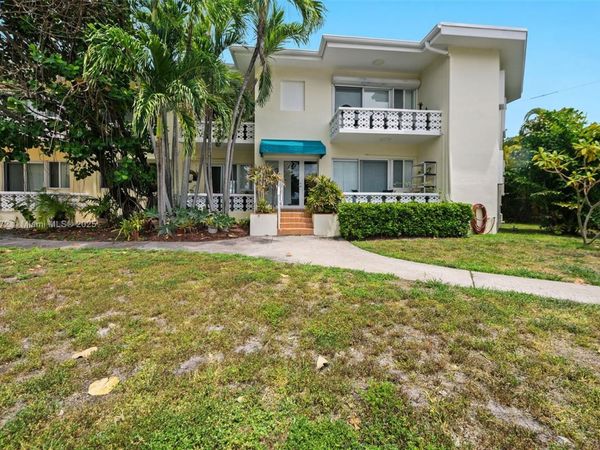 9271 W Bay Harbor Dr, Unit 12, Bay Harbor Islands, FL 33154