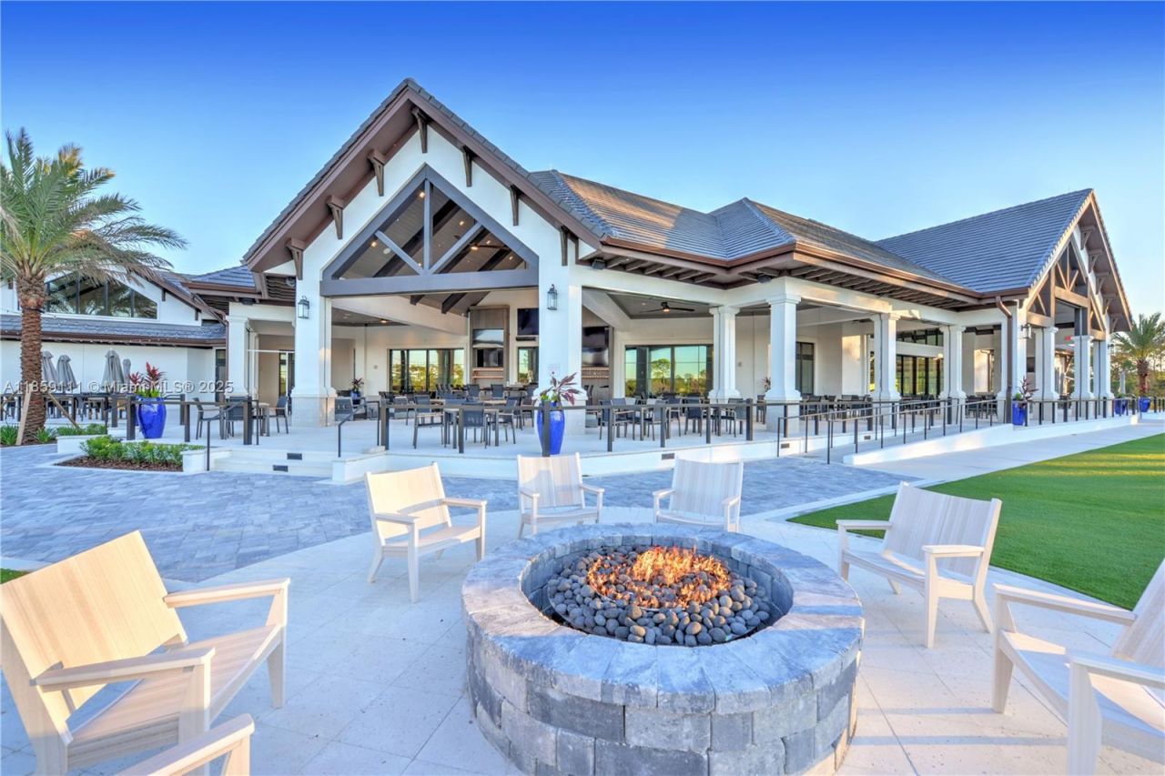 256 Stirling Bridge Drive, Ormond Beach, FL 32174 Photo