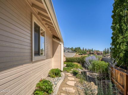 2255 Wide Horizon Drive, Reno, NV 89509 Photo