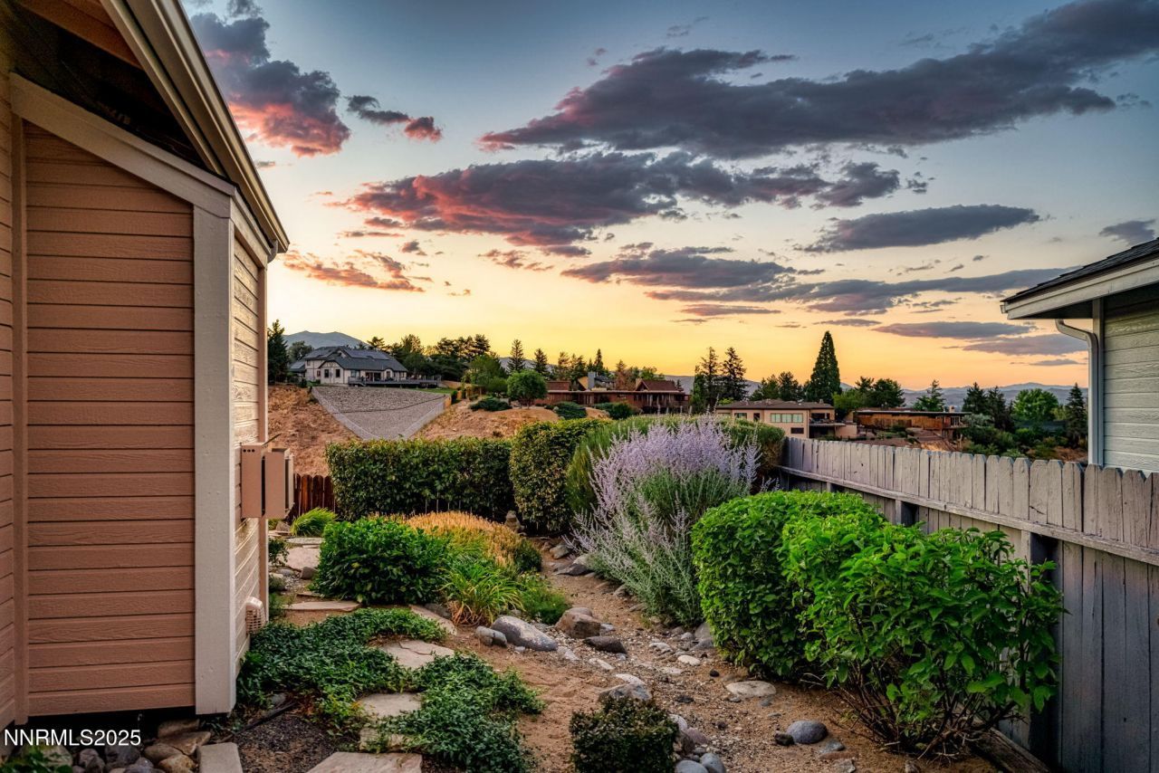 2255 Wide Horizon Drive, Reno, NV 89509 Photo