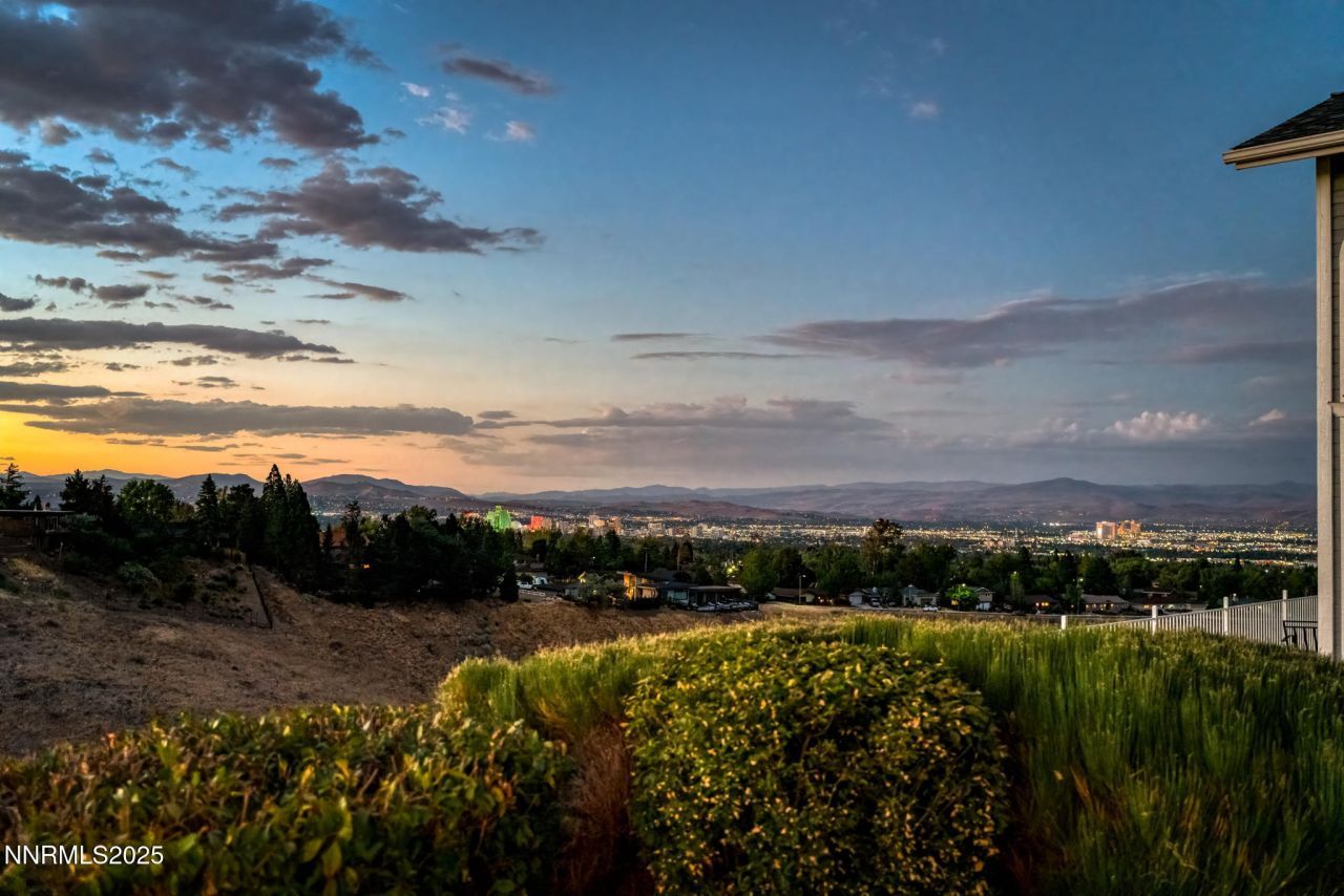 2255 Wide Horizon Drive, Reno, NV 89509 Photo