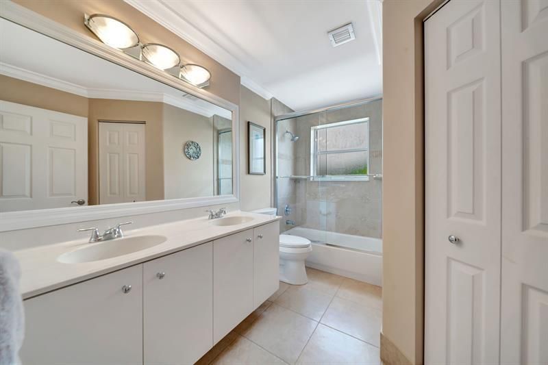 607 SW 5th Avenue, Fort Lauderdale, FL 33315 Photo