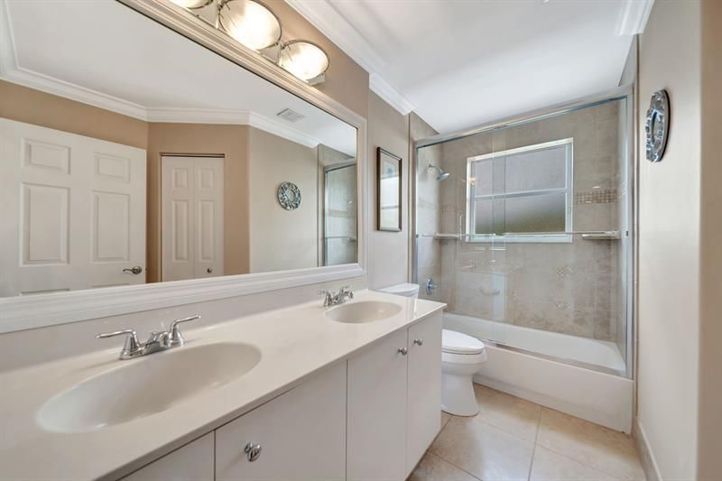 607 SW 5th Avenue, Fort Lauderdale, FL 33315 Photo