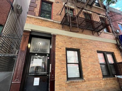 591 Van Nest Avenue Bronx, NY 10460