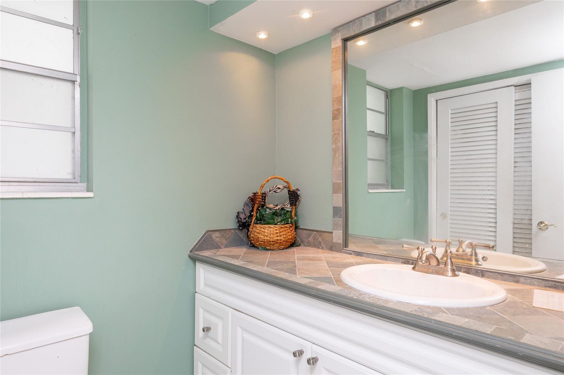 2731 NE 14th Street Causeway, Unit 710, Pompano Beach, FL 33062 Photo