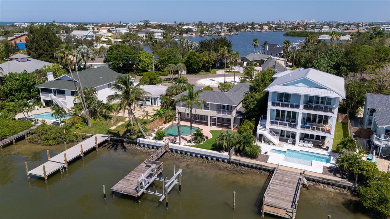 333 12th Avenue, Indian Rocks Beach, FL 33785 Photo