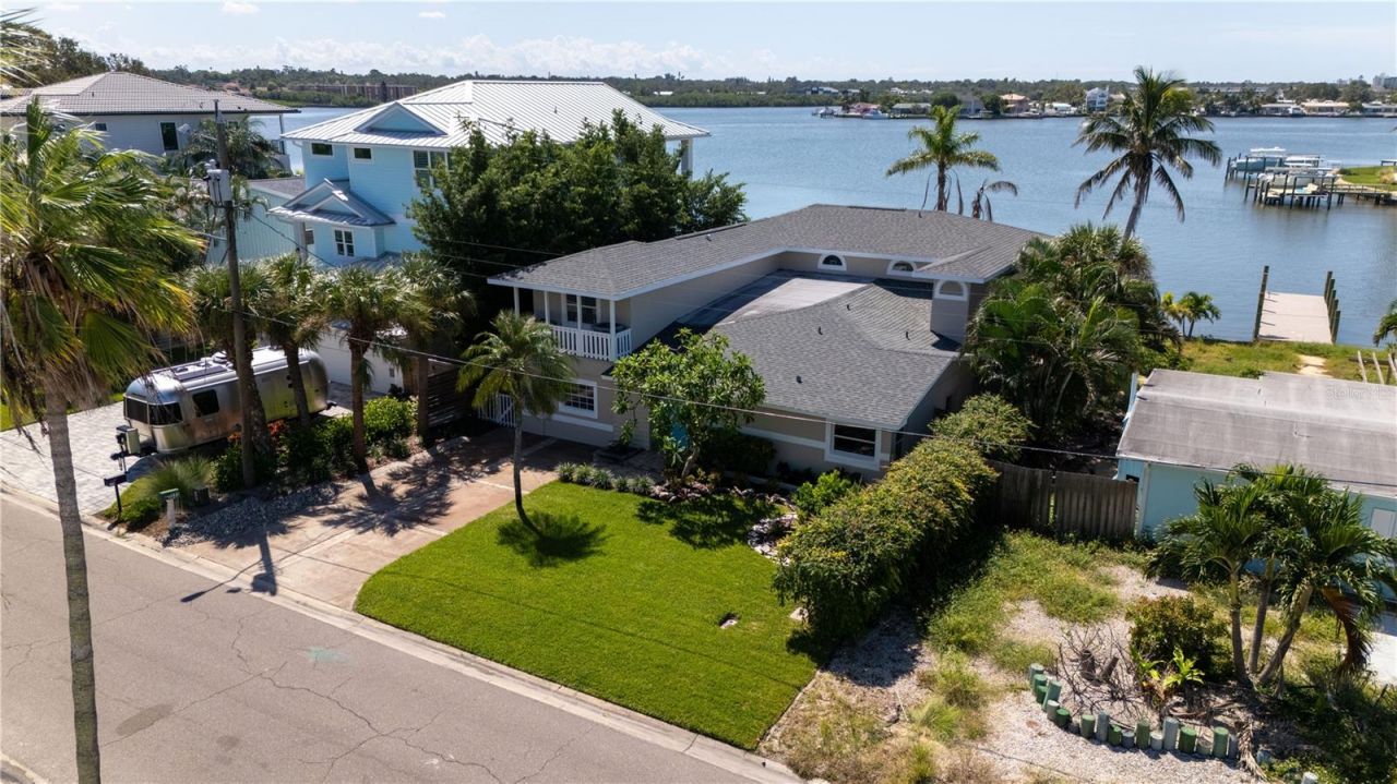 333 12th Avenue, Indian Rocks Beach, FL 33785 Photo