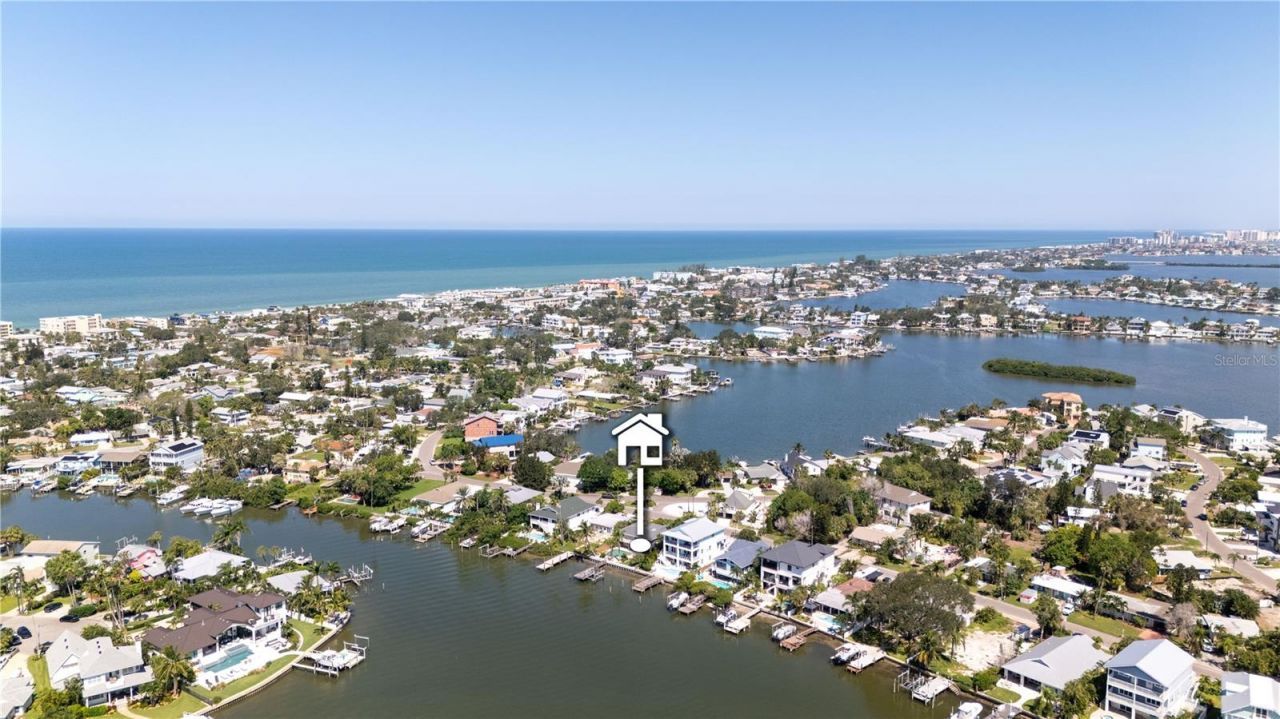 333 12th Avenue, Indian Rocks Beach, FL 33785 Photo