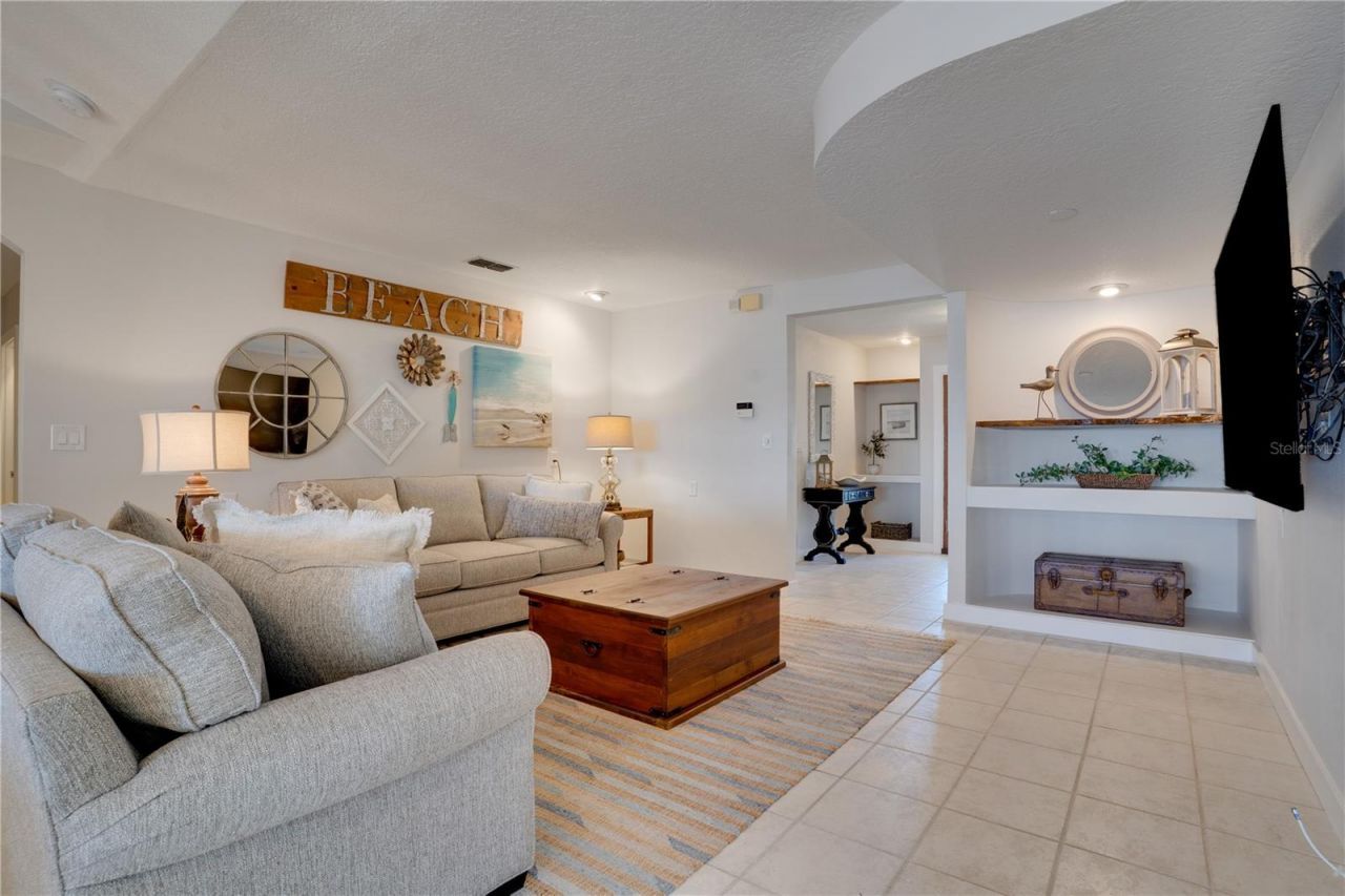 333 12th Avenue, Indian Rocks Beach, FL 33785 Photo