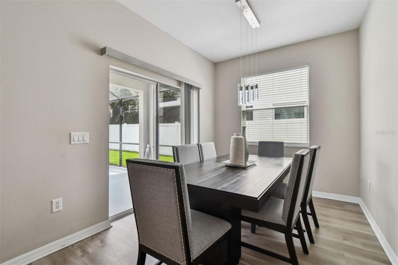 8821 N River Road, Tampa, FL 33635 Photo