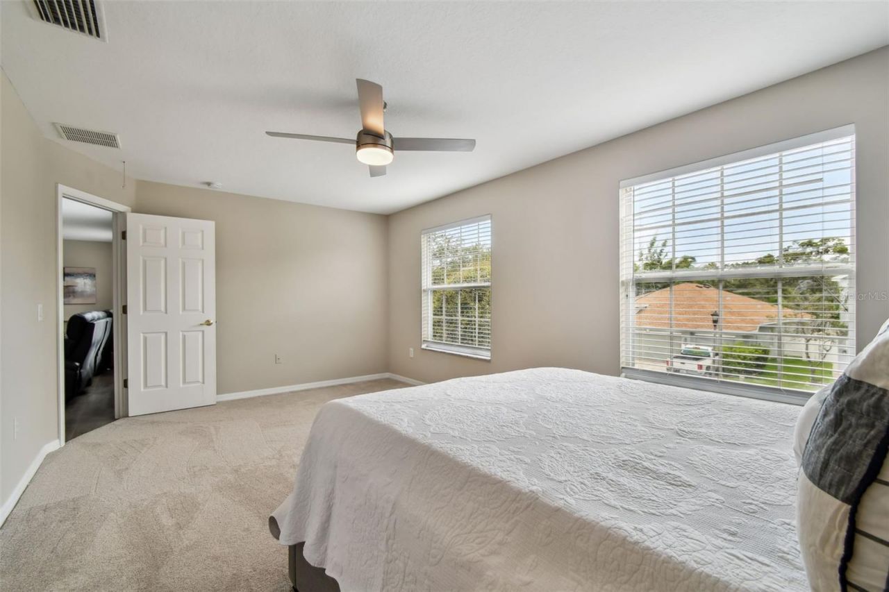 8821 N River Road, Tampa, FL 33635 Photo