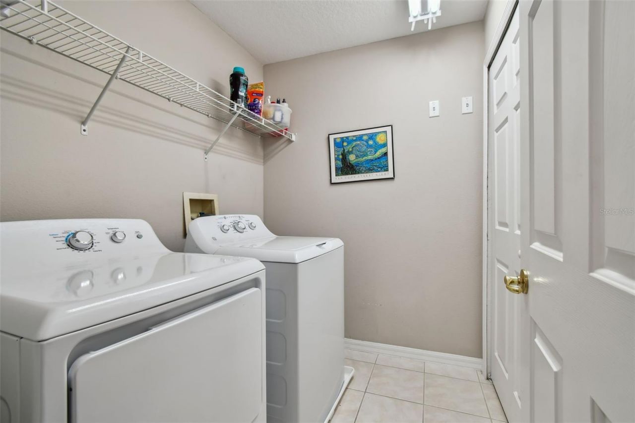 8821 N River Road, Tampa, FL 33635 Photo