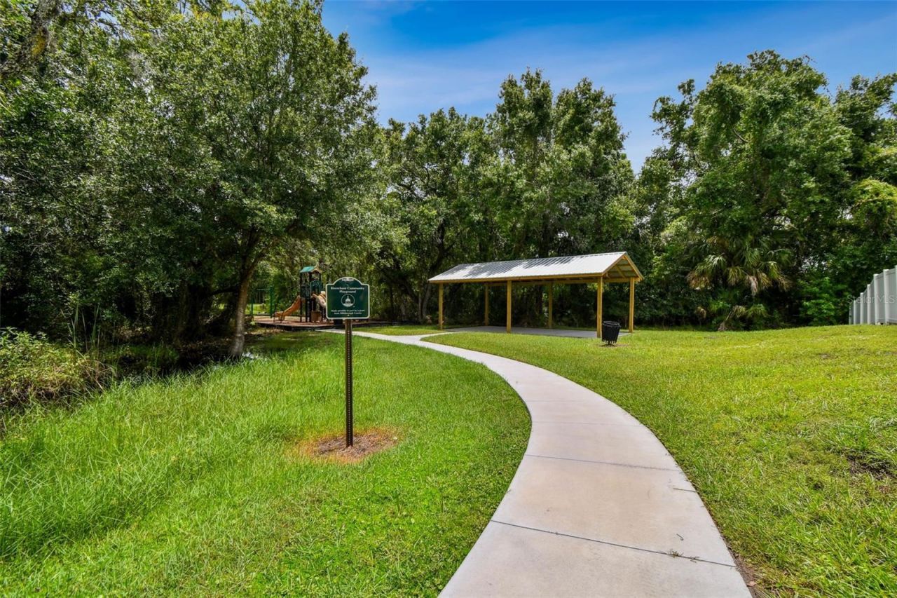 8821 N River Road, Tampa, FL 33635 Photo