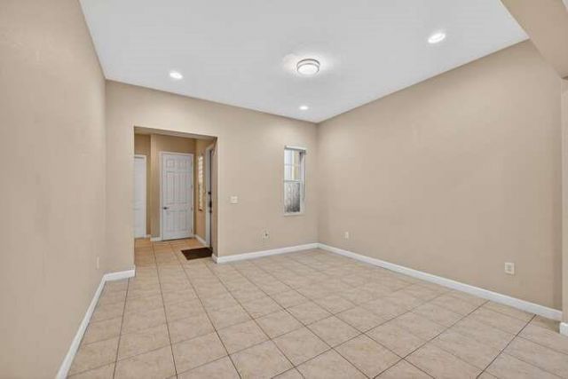 5926 NW 117th Drive, Unit 9B, Coral Springs, FL 33076 Photo