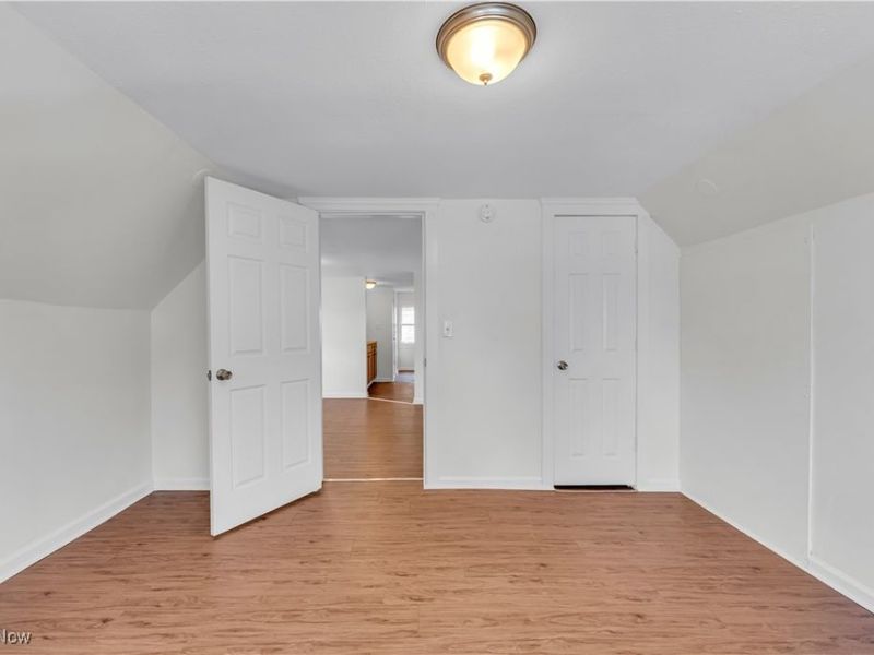 3571 W 69th Street, Unit 2/UP, Cleveland, OH 44102 Photo 11