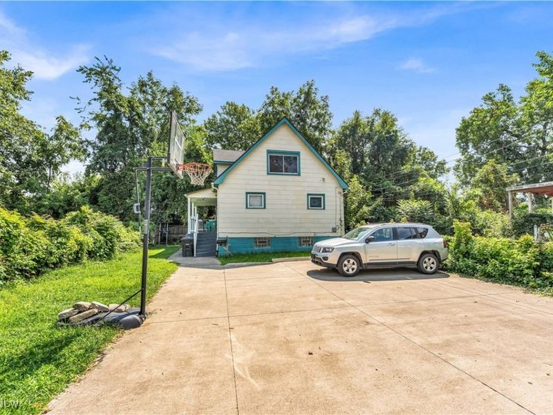 3571 W 69th Street, Unit 2/UP, Cleveland, OH 44102 Photo 18