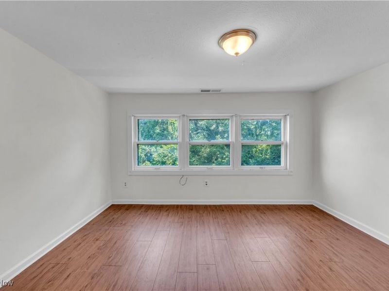 3571 W 69th Street, Unit 2/UP, Cleveland, OH 44102 Photo 3