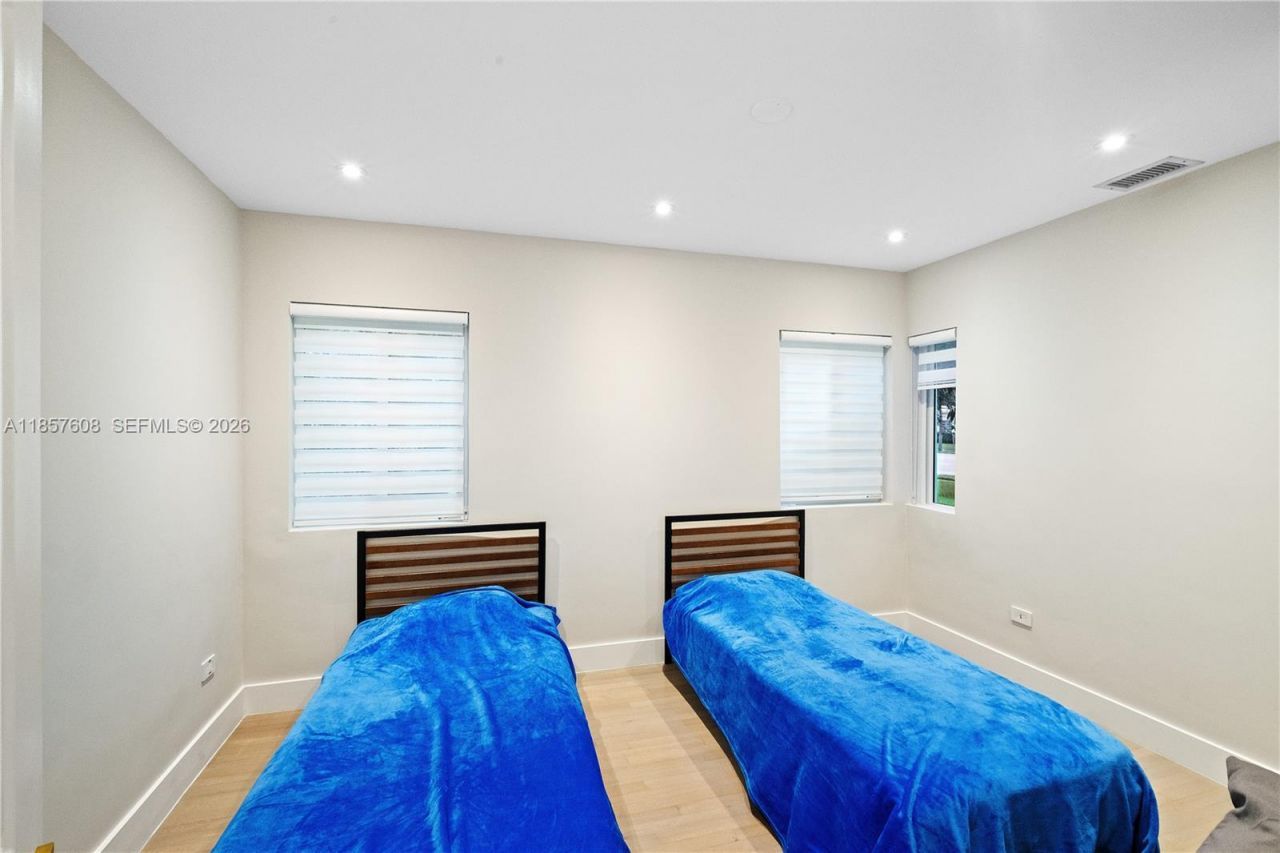117 NE 95th St, Miami Shores, FL 33138 Photo