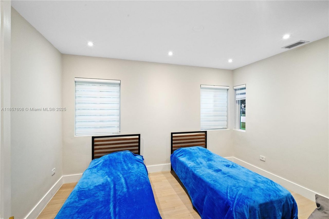 117 NE 95th St, Miami Shores, FL 33138 Photo