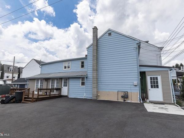 103 MARKET STREET, PORT CARBON, PA 17965